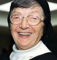 1nun.jpg